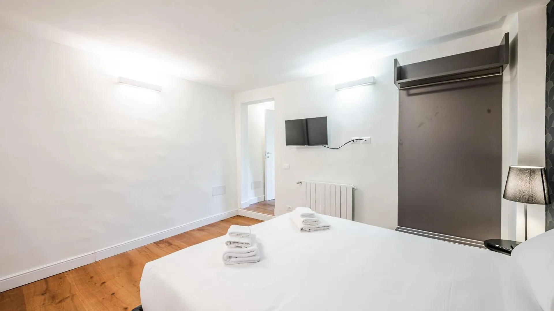 Apartment Suite Castiglione In Bologna Center