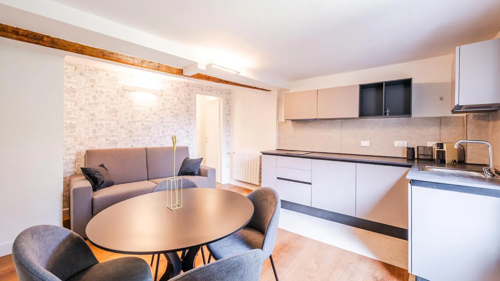 Suite Castiglione In Bologna Center