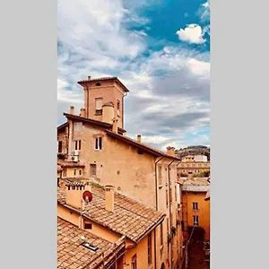 Appartamento De Poeti, Bologna